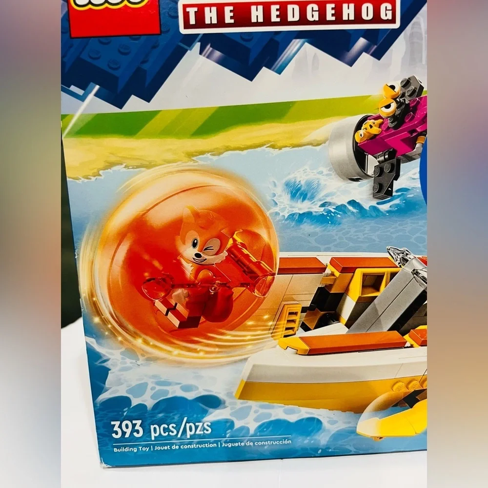 LEGO Sonic the Hedgehog: Tails’ Adventure Boat Building Set, 76997 8+ - Picture 2 of 6